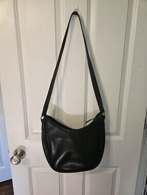 Coach Vintage Leather Black Saddle Bag